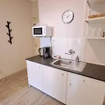Flat In Zizkov -402-